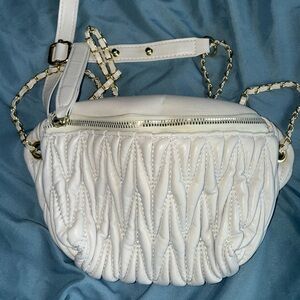 Elegant White Quilted Women's Bag